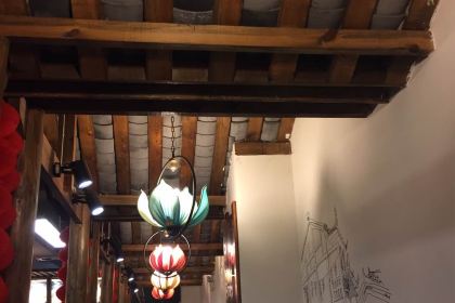 MA LA SAN GUO ZI ZHU HUO GUO CHENG JIN LUO MA AN CHANG DIAN