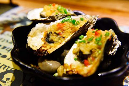 探爐烤魚(東湖店)