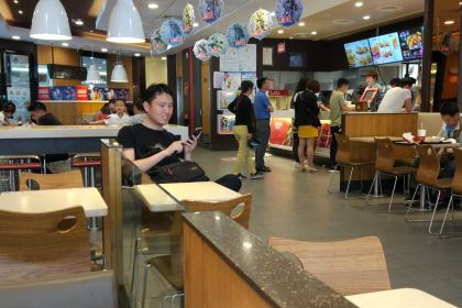 肯德基(天门接官路店)