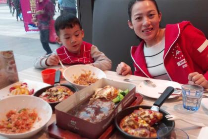 必胜客(德阳万达店PH店)