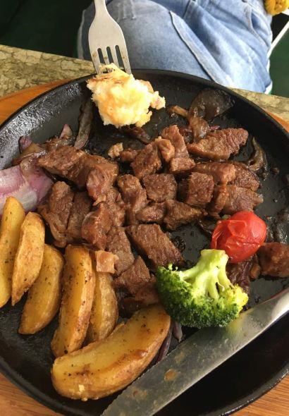 XUAN MEI TE XI CAN TING