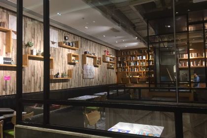 懂鹅·亚洲吃饭公司(扬名广场店)