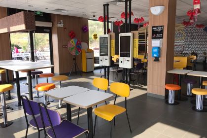 麦当劳(良村公路得来速分店)