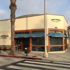 Santa Monica Seafood Market & Café User Photo