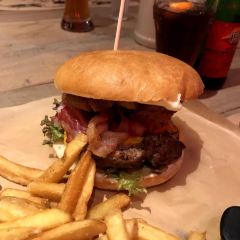 Bacon Supreme User Photo