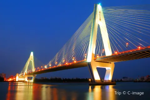 Haikou Century Bridge