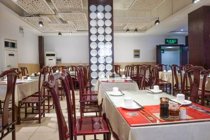 Xiao Ji San Xian Hui Mian ( Zheng Bian Road dian )