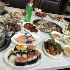 Xiaokezizhushaorou (weibai) User Photo