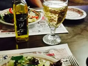 Mama Leone's
