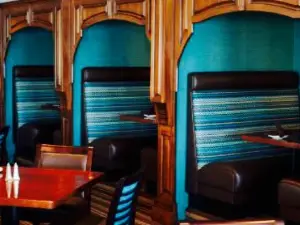 Jack’s Waterfront Bistro + Bar