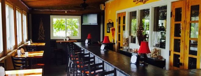 Canoe Club Wine Bar