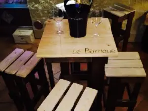 Le Barrique wine beer & food