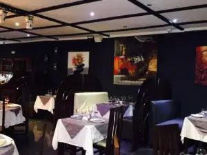 L'olympia Restaurant Lounge Bar