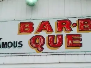 Eli's Famous Bar-B-Que