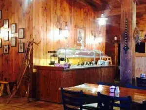 Hitch-N Post Restaurant