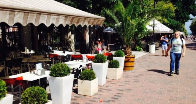 Happy Bar & Grill Center Varna