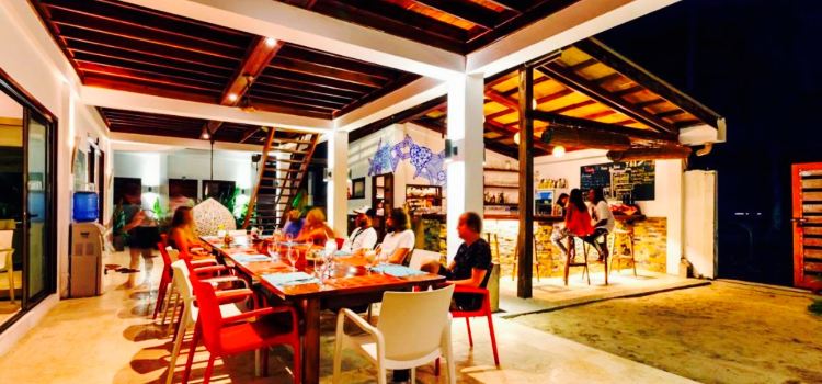 Viento Del Mar Restaurant