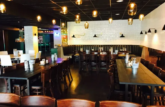 Buddy´s Food Bowling and Bar