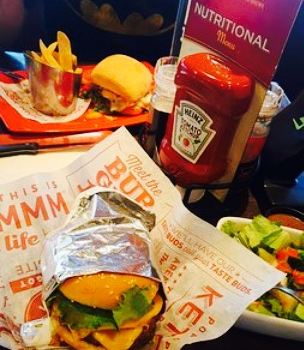 Red Robin Gourmet Burgers and Brews
