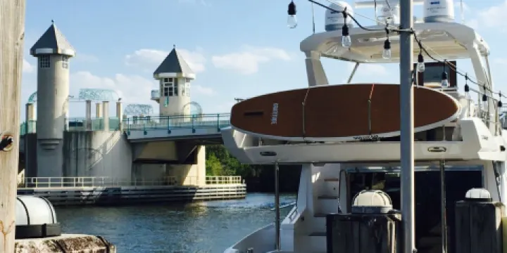 Two  Georges Waterfront Grille