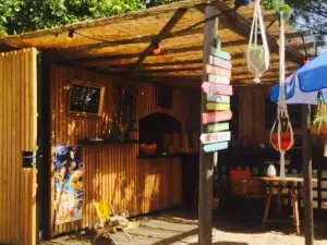 Chez Moustache