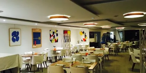 Au Jardin de la Vague