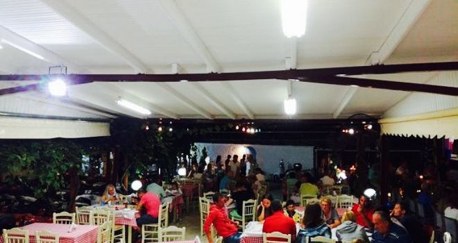 Mama's Grill Snack Bar