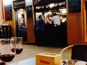 La Taberna