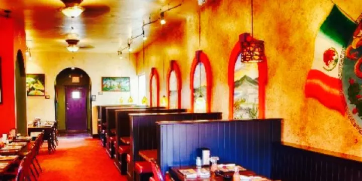 El Tipico Restaurant