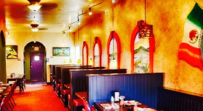 El Tipico Restaurant