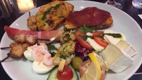 Cafe & Restaurant Eataly in 斯勞厄爾瑟