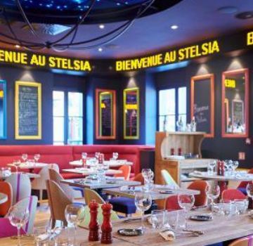 Le Bistrot - Le Stelsia Resort