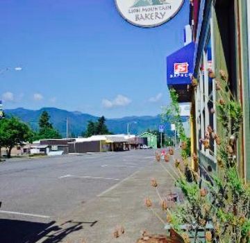Lion Mountain Bakery