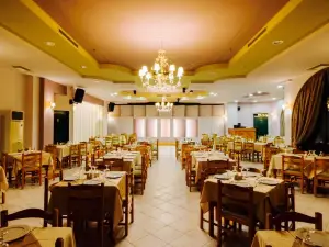 Faros Restaurant