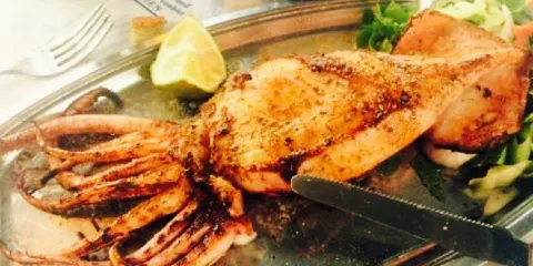 Paris Restaurant Psistaria