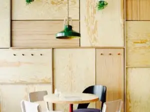 Carmnik Kantyna Bar & Grill