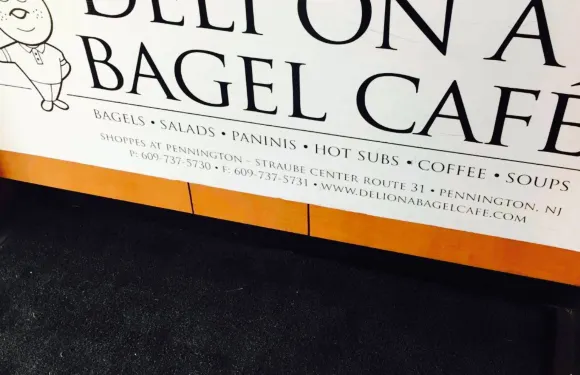 Deli On A Bagel Cafe
