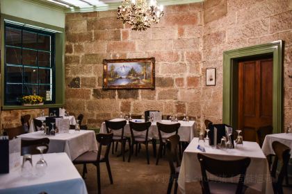 The Hero of Waterloo Hotel