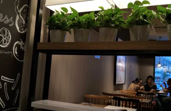 肯德基(錦州蒙特內格羅店)