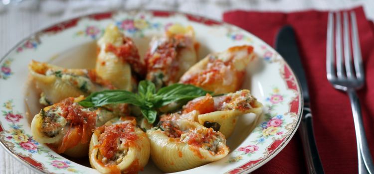 Teresa's Deli & Catering - Lakeshore