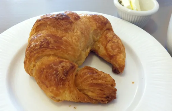 Croissant & Co