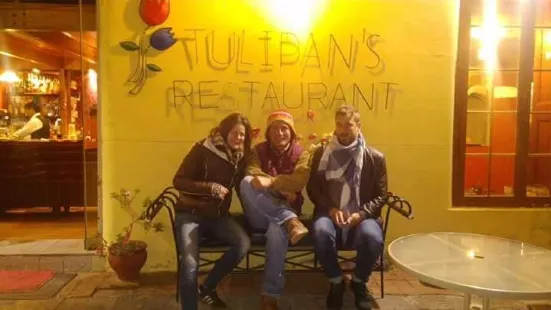 Tulipan's Restaurant & Pizzeria