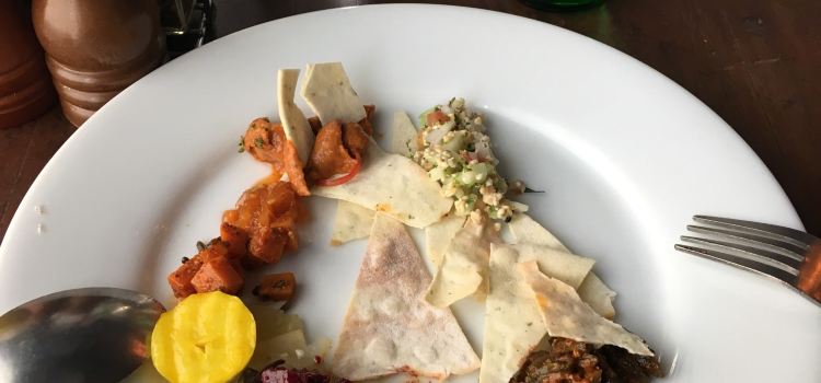Pot Pourri Eat & Drinkery