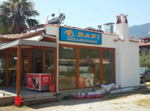 Bani Cafe Restaurant