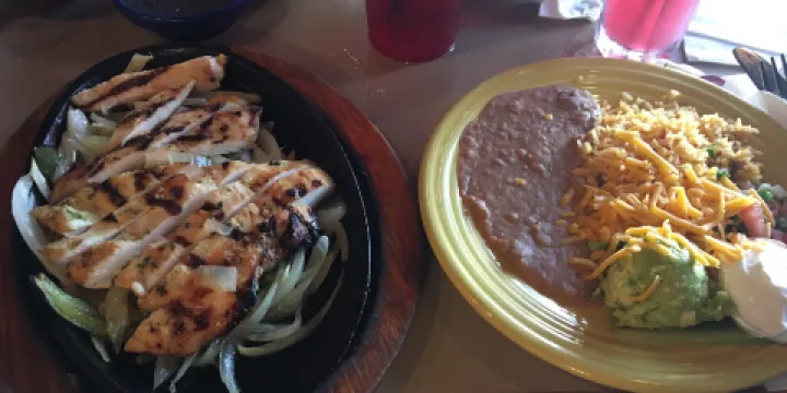 Tio Carlos Mexican Latin Grill