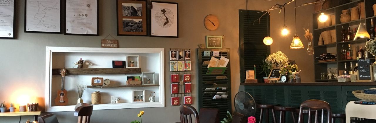 Tree Hugger Cafe