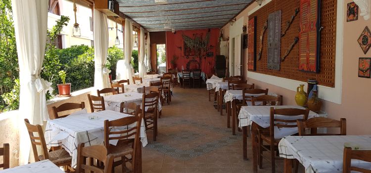 To Perasma Family Restaurant