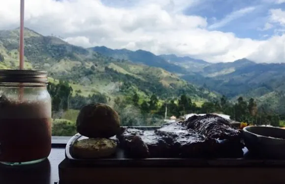 El Patio De Mi Casa