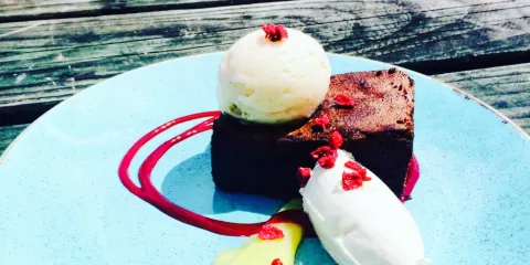 The Hatchet Inn Gastropub