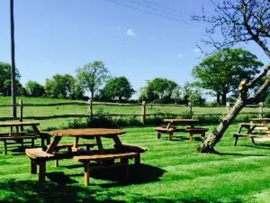 The Windmill Inn, Littleworth
